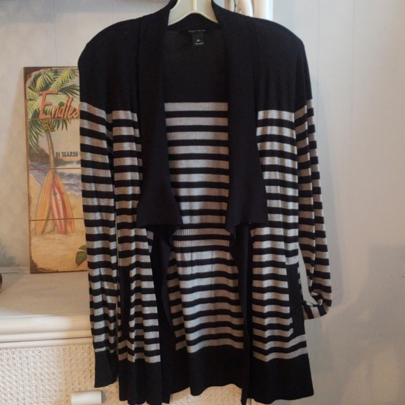 WHBM Striped sweater cardigan with pockets sz M - Picture 1 of 4